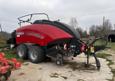 Case IH LB 334 R