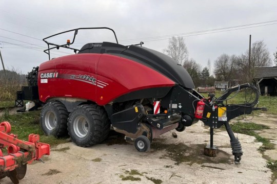 Case IH LB 334 R Case IH LB 334 R