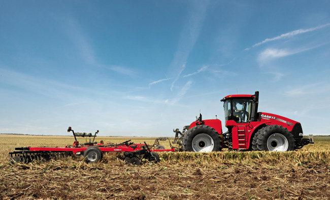 Traktorius Case IH Steiger AFS Connect serijos paruošia laukus sezonui