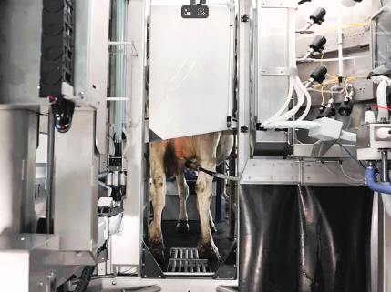 Nuo vizijos iki rakto: moderni ferma, sukurta ūkininko patogumui 