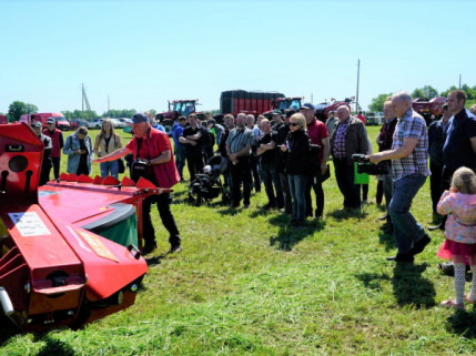 Pašarų ruošimo sezonas pradėtas ir Kupiškio rajone