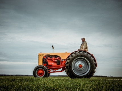  “2013 – ūkininko metai” skelbia CASE IH kartu su RAM kompanija (JAV)