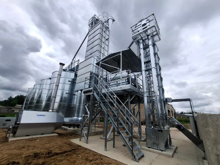 Kompleksinis infrastruktūros projekto įgyvendinimas Rokiškio rajono ūkiui: įrengtas modernus grūdų kompleksas ir skysto mėšlo rezervuaras