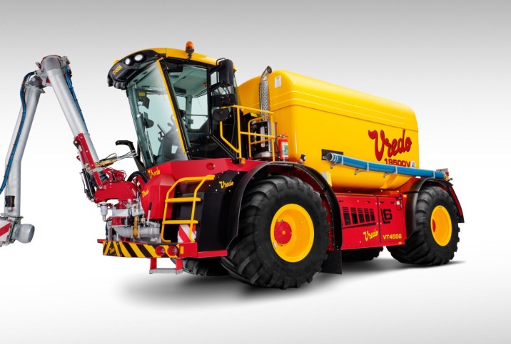 Savaeigis srutų purkštuvas Vredo Trac VT4556