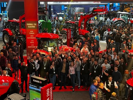 AGRITECHNICA 2023 paroda: premium klasės technika, išmanios sistemos ir rekordinio galingumo traktoriai