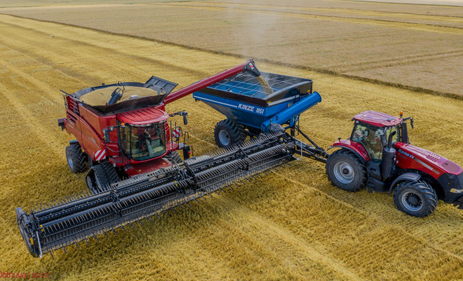 Grūdų perkrovimo puspriekabės KINZE