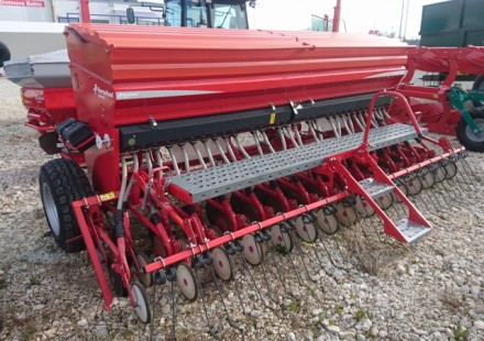 Kverneland Accord M-Drill Pro naudota sėjamoji Kverneland Accord M-Drill Pro naudota sėjamoji
