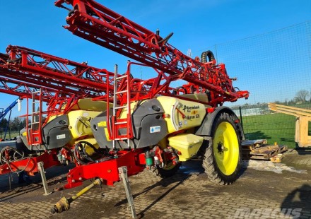 Kverneland IKARUS S28 naudotas prikabinamas purkštuvas Kverneland IKARUS S28 naudotas prikabinamas purkštuvas