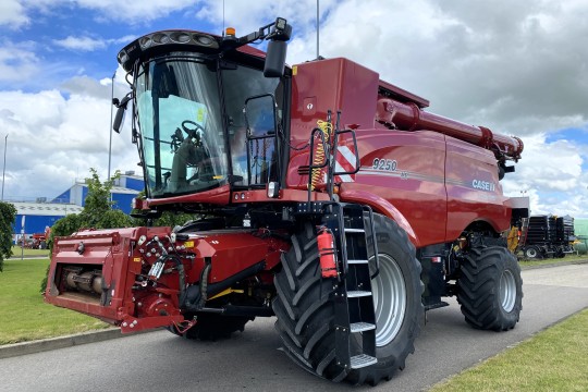 Naudotas Case IH AF 9250 kombainas Naudotas Case IH AF 9250 kombainas