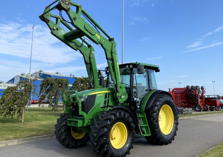 Naudotas John Deere 6110MC traktorius