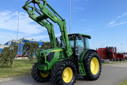 Naudotas John Deere 6110MC traktorius