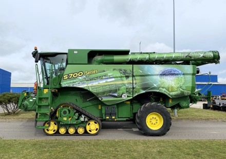 Naudotas kombainas John Deere S790