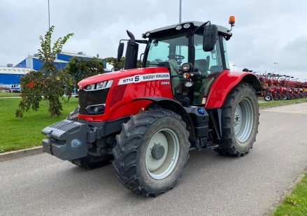 Naudotas Massey Ferguson 6713 S traktorius