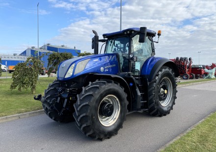 Naudotas New Holland T7.315 AC traktorius