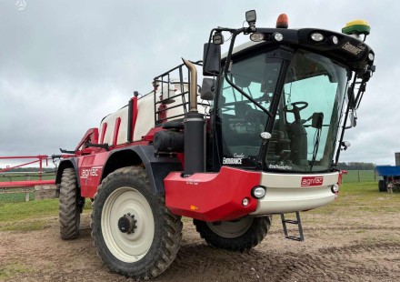 Naudotas savaeigis purkštuvas Agrifac Endurance 