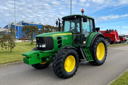 Naudotas traktorius John Deere 6534