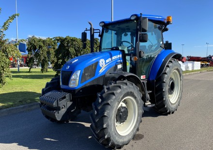 Naudotas New Holland TD 115 traktorius