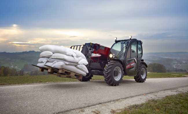 Teleskopiniai krautuvai Case IH Farmlift