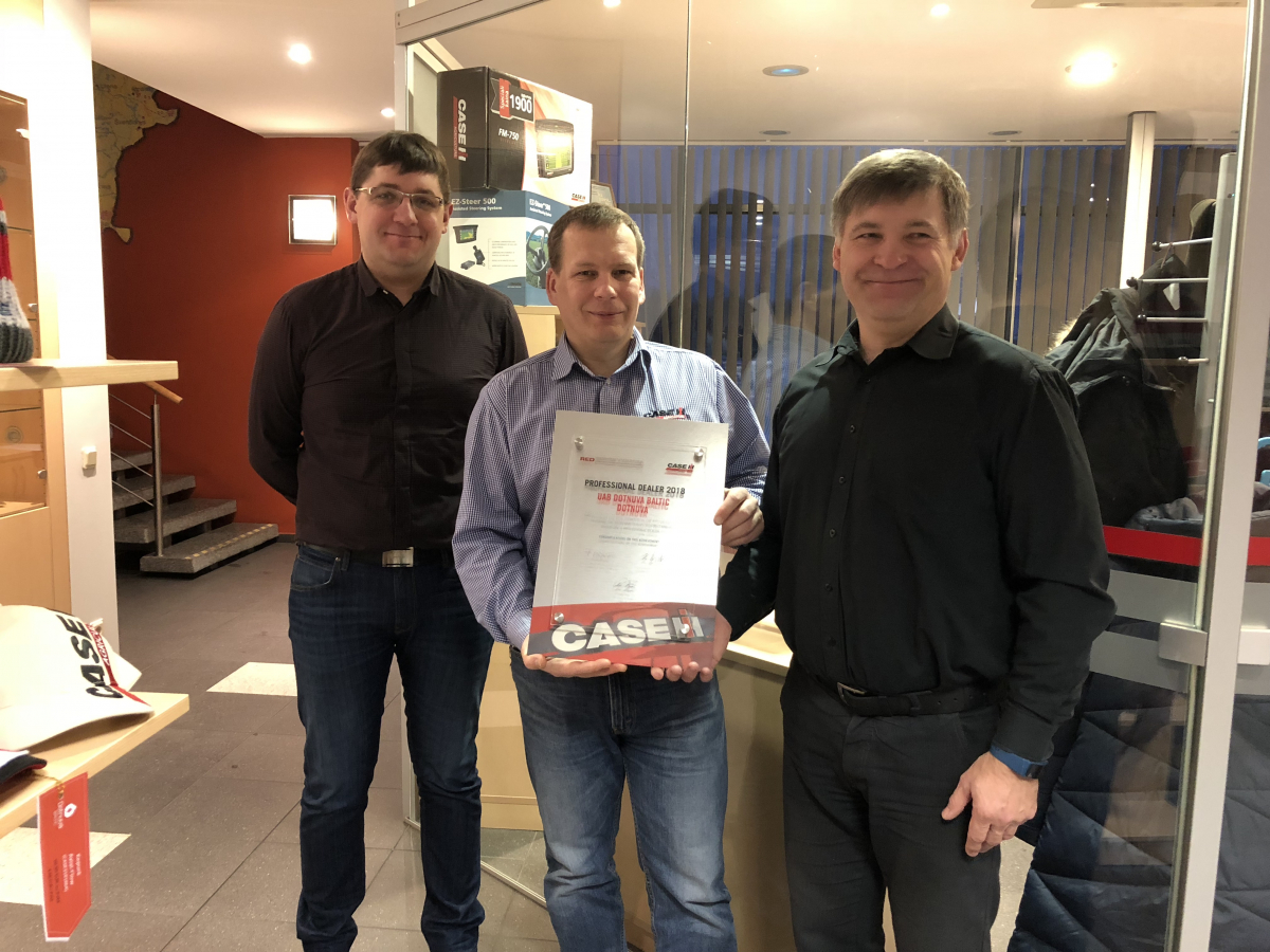  „Dotnuva Baltic“: paslaugų kokybę patvirtino „Case IH“ tarptautinio lygio įvertinimas