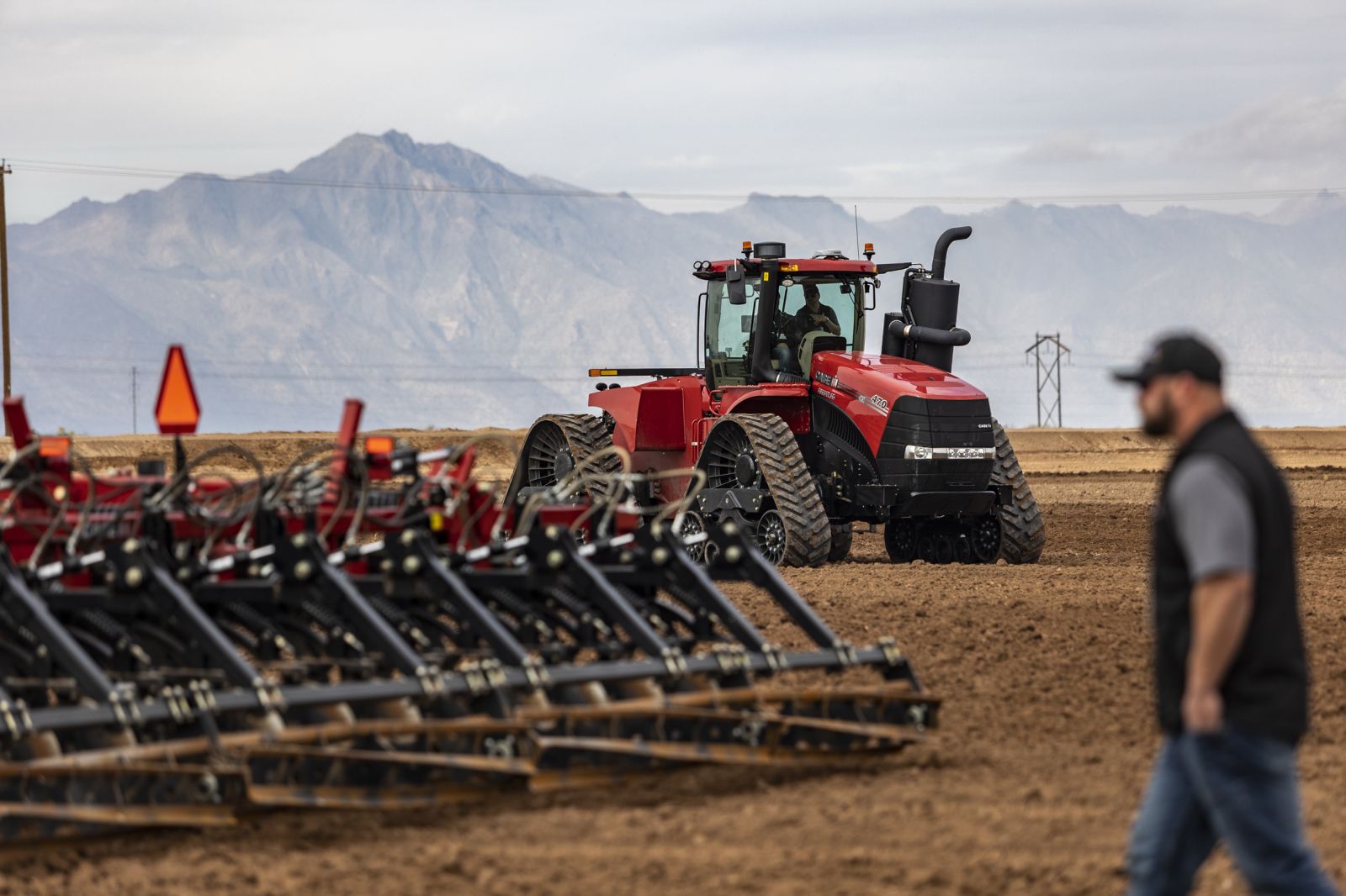 CASE IH PATEIKIA ATEITIES AUTONOMIJOS IR AUTOMATIZAVIMO VIZIJĄ ŽEMĖS ŪKYJE