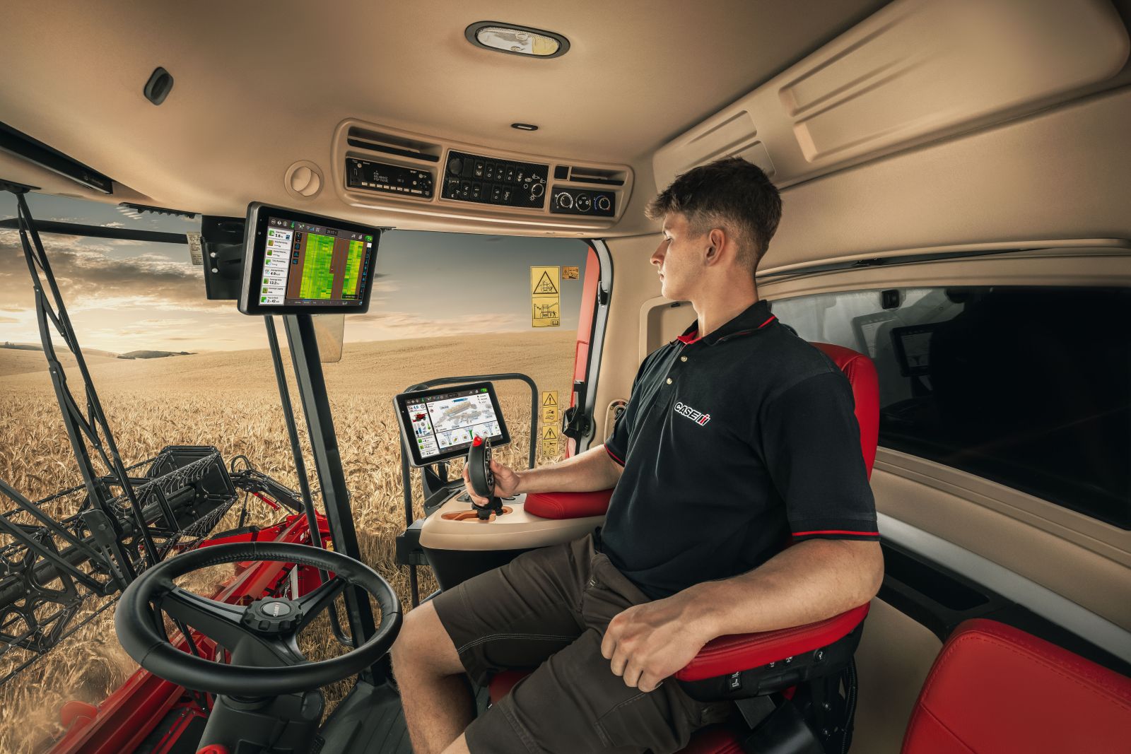 CASE IH atnaujino Axial-Flow 160 kombainus: daugiau automatizacijos ir tikslumo