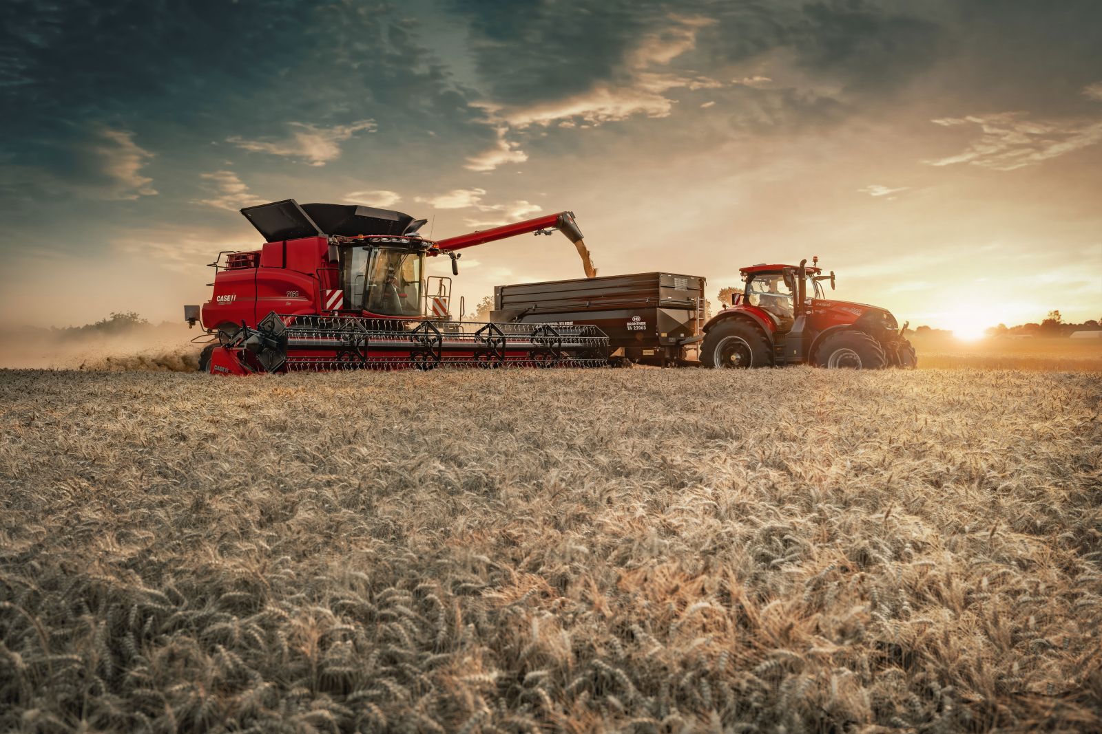 CASE IH atnaujino Axial-Flow 160 kombainus: daugiau automatizacijos ir tikslumo