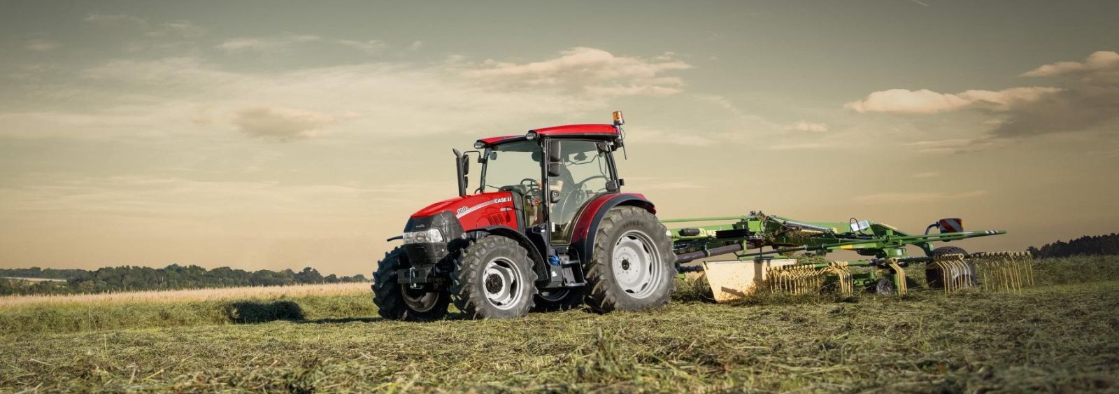 Case IH pristatė du naujus traktorių Farmall modelius